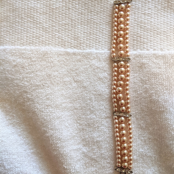 Pink Three-Strand Freshwater Pearl Bracelet - Picture 4 of 6